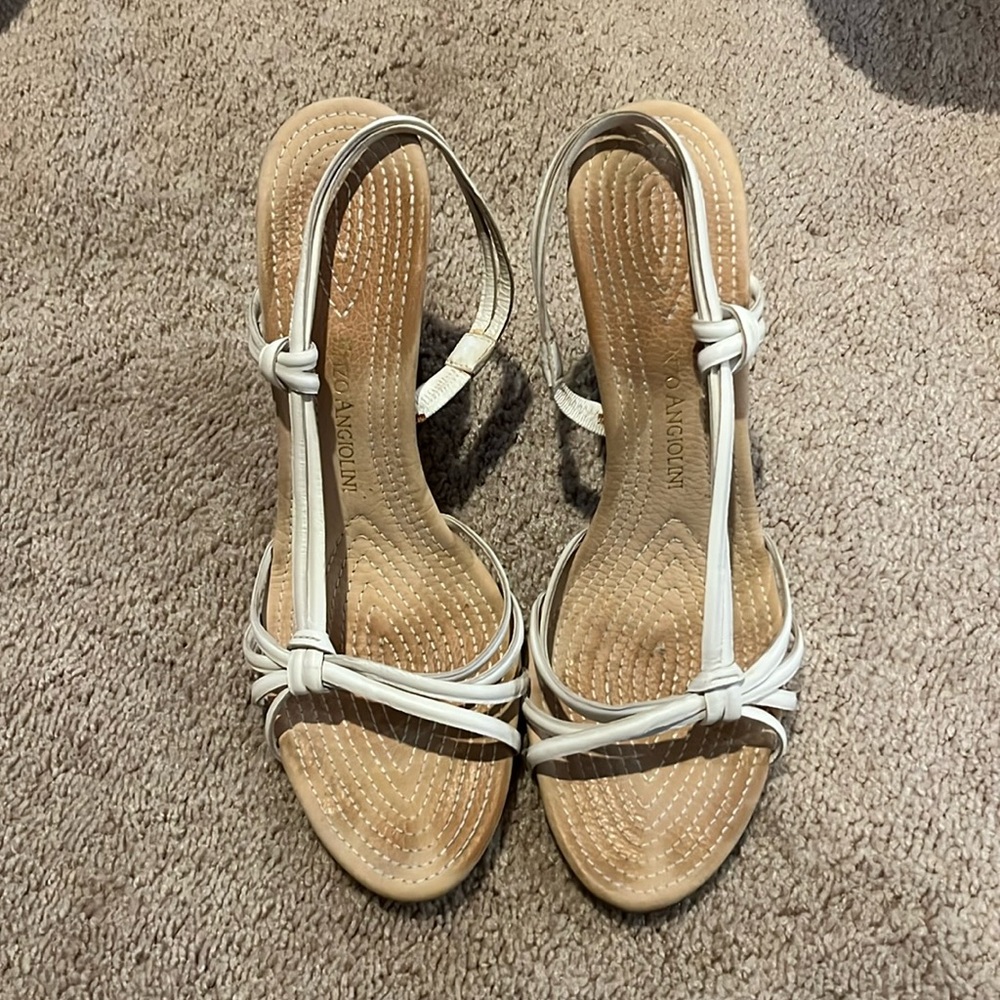 Enzo Angiolini White Strappy Wedges